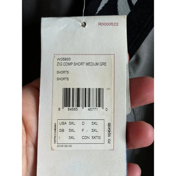 Reebok ZigTech Compression Shorts Play Dry Padded High-Performance Grey 3XL - Picture 9 of 9